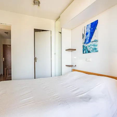 Les Regates-10 By Interhome شقة